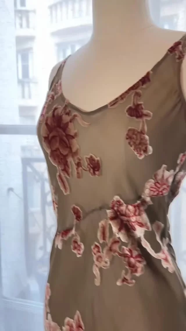 Excited to share with you the latest vintage 🌹

#lolitalempicka #vintagelolitalempicka #designervintage